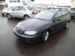 Blau Gebraucht 2004 Opel Omega Selection Kombi | 3.250 € (Teuer)