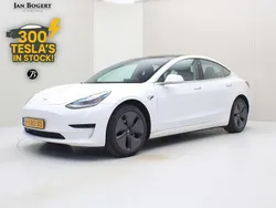 Weiß Gebraucht 2020 Tesla Model 3 Standard Range Limousine | 20.900 € (Guter Preis)