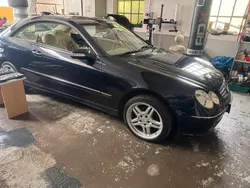 Blau Gebraucht 2003 Mercedes CLK200 Coupé | 4.500 €