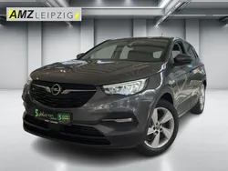 Mondstein grau/e:vulkan grau Gebraucht 2021 Opel Grandland X Edition SUV | 19.895 € (Guter Preis)