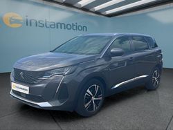 Grau Gebraucht 2021 Peugeot 5008 SUV | 28.799 € (Teuer)
