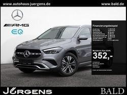 Grau metalliclack mountaingrau Gebraucht 2024 Mercedes GLA180 Progressive SUV | 37.290 € (Fairer Preis)