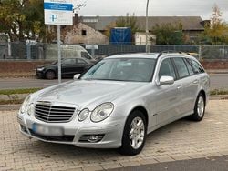 Silber Gebraucht 2007 Mercedes E350 Avantgarde Kombi | 5.500 €