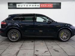 Blau Gebraucht 2022 Porsche Cayenne Platinum Edition SUV | 63.880 € (Superpreis)