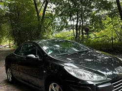 Schwarz Gebraucht 2007 Peugeot 307 CC Cabrio | 4.000 € (Etwas zu teuer)