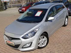 Silber Gebraucht 2012 Hyundai i30 Style Kombi | 7.980 € (Fairer Preis)