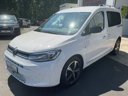 Weiß Gebraucht 2021 VW Caddy Style Van / Kleinbus | 21.900 € (Fairer Preis)