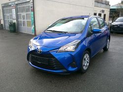 Blau Gebraucht 2020 Toyota Yaris Comfort Limousine | 13.990 € (Superpreis)