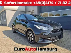 Mysticschwarz metallic Neu 2025 Toyota Yaris Kleinwagen | 23.090 € (Guter Preis)