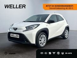 Schneeweiß Neu 2025 Toyota Aygo Play Kleinwagen | 15.790 € (Guter Preis)