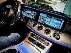Grau Gebraucht 2016 Mercedes E200 Business Limousine | 20.000 € (Superpreis)