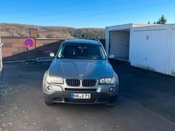 Grau Gebraucht 2009 BMW X3 SUV | 9.499 € (Etwas zu teuer)