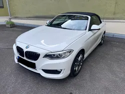 Weiß Gebraucht 2016 BMW 220 Sport Line Cabrio | 19.800 € (Fairer Preis)