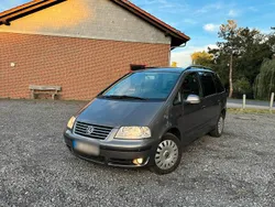 Silber Gebraucht 2007 VW Sharan Van / Kleinbus | 4.300 € (Etwas zu teuer)