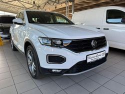 Pure white (metallic) Gebraucht 2021 VW T-Roc Sport SUV | 24.489 € (Fairer Preis)