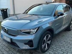 Grau Gebraucht 2023 Volvo EC40 Plus SUV | 33.777 € (Guter Preis)