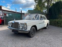 Gelb Gebraucht 1969 Mercedes W115 Limousine | 9.999 €