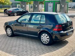 Schwarz Gebraucht 2000 VW Golf IV Sport Kleinwagen | 950 € (Guter Preis)
