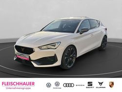 Weiss Gebraucht 2022 Cupra Leon VZ Limousine | 25.990 € (Fairer Preis)