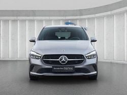 Lack mountaingrau Gebraucht 2024 Mercedes B180 Progressive Van / Kleinbus | 28.950 € (Superpreis)