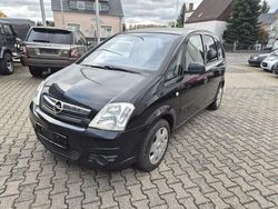 Schwarz Gebraucht 2010 Opel Meriva Edition Van / Kleinbus | 3.299 € (Guter Preis)