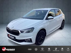 Weiß (moonweiß perleffekt ) Neu 2025 Skoda Fabia Selection Kleinwagen | 21.170 € (Fairer Preis)