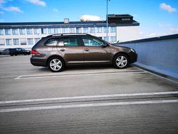 Braun Gebraucht 2012 VW Golf VI Match Kombi | 7.999 € (Teuer)