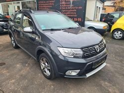 Grau Gebraucht 2020 Dacia Logan MCV Stepway Kombi | 6.999 € (Superpreis)