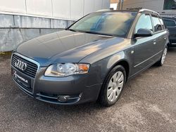 Grau Gebraucht 2006 Audi A4 Comfort Kombi | 1.990 € (Guter Preis)