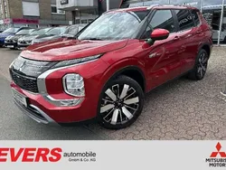 Dynamikrot Neu 2025 Mitsubishi Outlander P-HEV Intro Edition SUV | 49.550 € (Guter Preis)