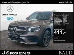 Metalliclack mountaingrau Gebraucht 2023 Mercedes GLB200 AMG SUV | 45.490 € (Etwas zu teuer)