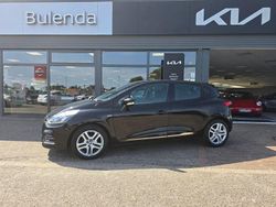 Schwarz Gebraucht 2017 Renault Clio IV LIMITED Kleinwagen | 8.970 € (Fairer Preis)