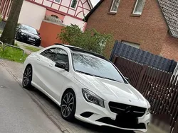 Weiß Gebraucht 2014 Mercedes CLA220 Limousine | 18.000 € (Etwas zu teuer)
