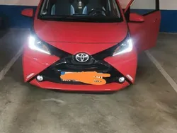 Rot Gebraucht 2017 Toyota Aygo X-play Kleinwagen | 7.200 € (Fairer Preis)