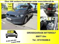 Grau Gebraucht 2019 VW Touran Trendline Van / Kleinbus | 15.990 € (Guter Preis)