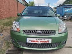 Grün Gebraucht 2006 Ford Fiesta Kleinwagen | 2.149 €