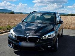 Gebraucht 2015 BMW 218 Active Tourer Sport Line Van / Kleinbus | 11.000 € (Superpreis)