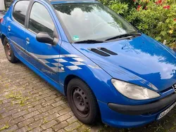 Blau Gebraucht 2000 Peugeot 206 Limousine | 649 € (Guter Preis)