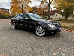Schwarz Gebraucht 2003 Mercedes CLK320 Avantgarde Coupé | 5.500 € (Fairer Preis)