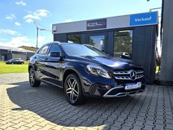 Blau Gebraucht 2016 Mercedes GLA250 Urban SUV | 17.890 € (Etwas zu teuer)