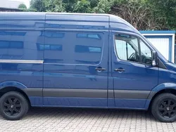 Blau Gebraucht 2011 Mercedes Sprinter Van | 12.900 €