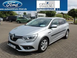 Grau Gebraucht 2018 Renault Mégane IV Limousine | 11.900 € (Fairer Preis)