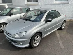 Silber Gebraucht 2006 Peugeot 206 CC Quiksilver Cabrio | 2.000 € (Guter Preis)