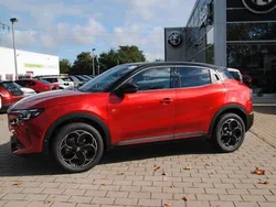 Rosso brera metallic Gebraucht 2024 Alfa Romeo Junior Edizione Speciale SUV | 38.990 € (Fairer Preis)