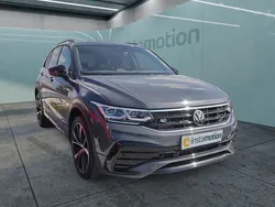 Grau Gebraucht 2023 VW Tiguan R-line SUV | 44.520 € (Teuer)
