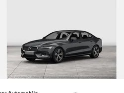 Grau Gebraucht 2022 Volvo S60 R-Design Limousine | 31.810 € (Guter Preis)
