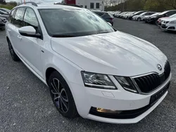 Weiß Gebraucht 2020 Skoda Octavia Soleil Kombi | 14.480 € (Guter Preis)