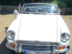 Weiß Gebraucht 1969 MG B Cabrio | 15.000 €