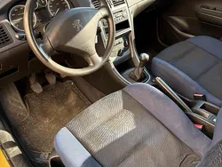 Gold Gebraucht 2006 Peugeot 307 Limousine | 899 €