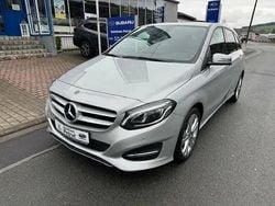 Polarsilber metalliclack Gebraucht 2018 Mercedes B250 Style Van / Kleinbus | 16.490 € (Fairer Preis)